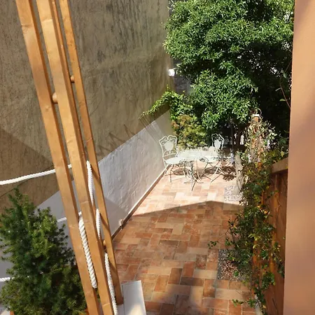 Cavana Cosy With Garden Near The Sea