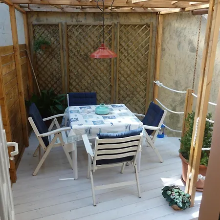 Cavana Cosy With Garden Near The Sea Trieste