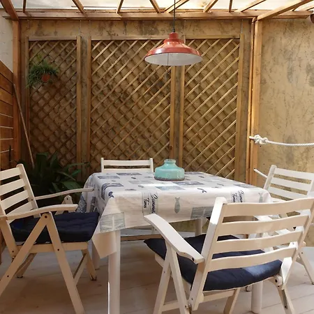 Appartement Cavana Cosy With Garden Near The Sea Triëst